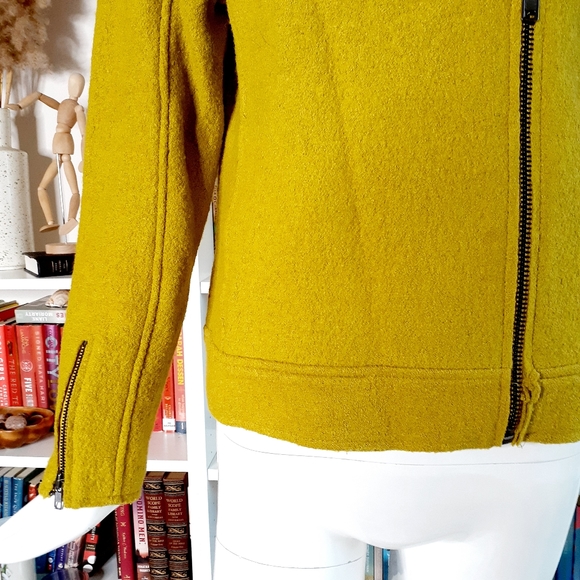 Tahari Wool Moto Style Rich Yellow Small Jacket P1068 - Picture 6 of 10